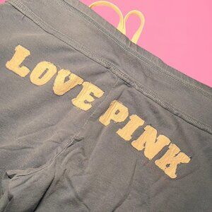 Vintage Y2K Victoria's Secret Pink sweatpants capris